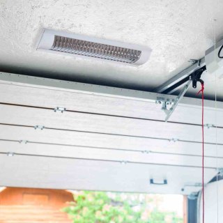 Oprawa ELITE 2x18W sufitowa lub ścienna do lokalu użytkowego garażu warsztatu - E-Light