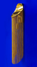 Kinkiet LAMBADA złoty lampa ścienna ze złotą kurtyną z łańcuszków - Moosee