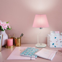 Lampa biurkowa YORK biało-różowa stołowa metal klosz tkanina - Ledea - na biurku we wnetrzu